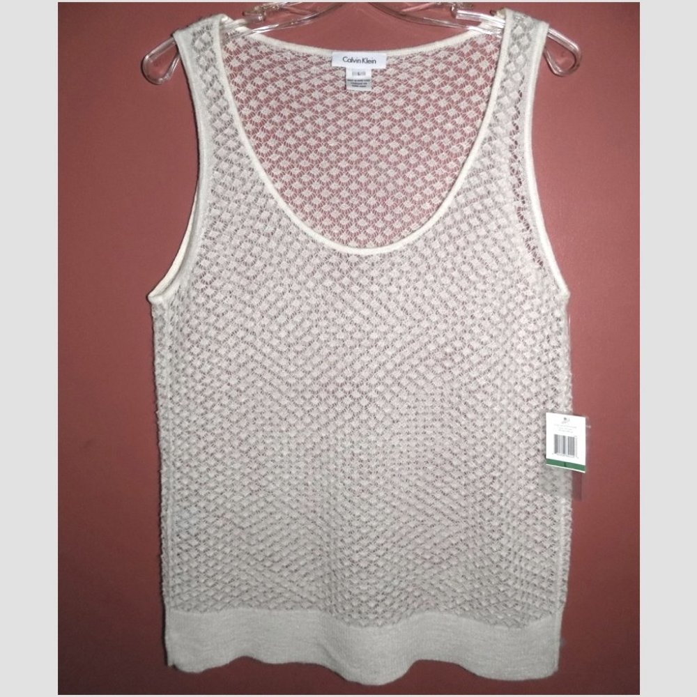 NWT Calvin Klein Lacy sleeveless top L Ivory Layer Knit Vest Hong Kong